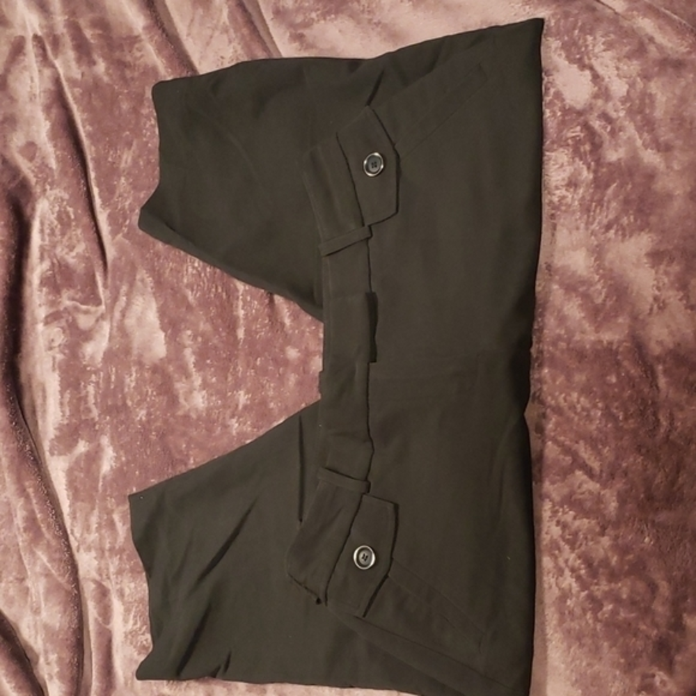 Cato brand women's Capri's